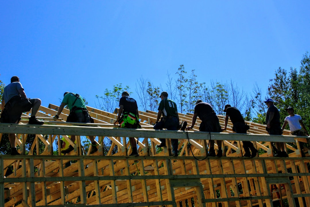 Framing contractor working on scaffolding at a Delaware construction site subject to OSHA scaffolding violation citations