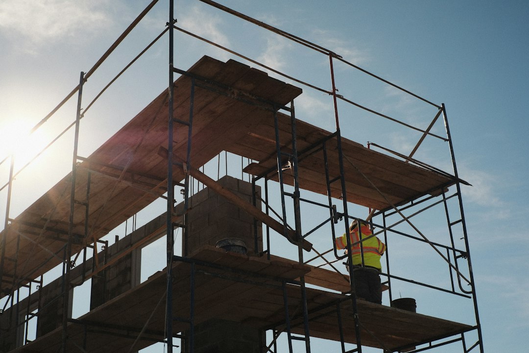 Framing contractor scaffold used on an Alabama residential jobsite tied to OSHA 1926.451 citations