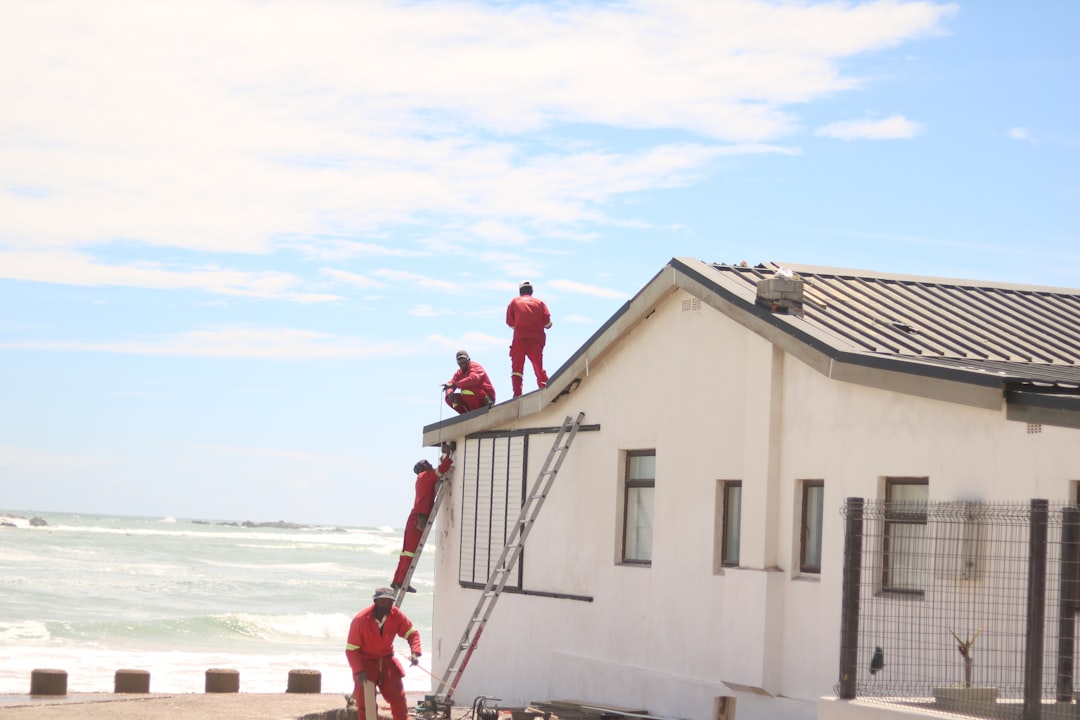 Roofing contractor scaffolding setup at a Vermont job site tied to OSHA violation enforcement